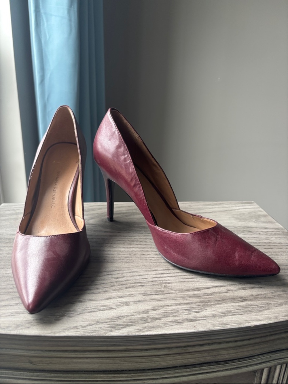Banana Republic Burgundy Pointed-Toe Stiletto Pumps